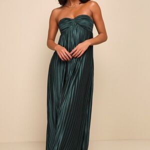 Lulus Whimsical Beauty Emerald Green Satin Plisse Strapless Maxi Dress - Size L